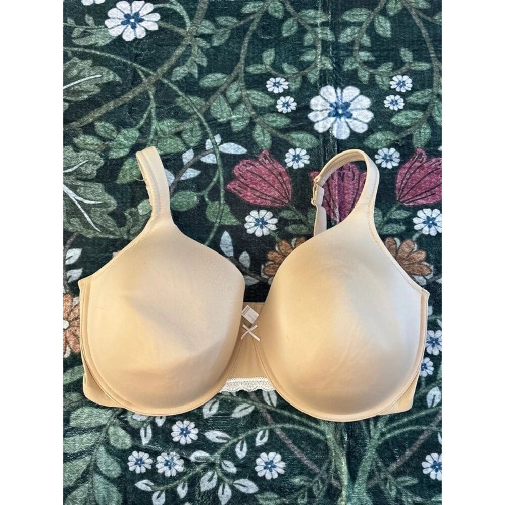 Cacique size 46H lightly lined full coverage bra